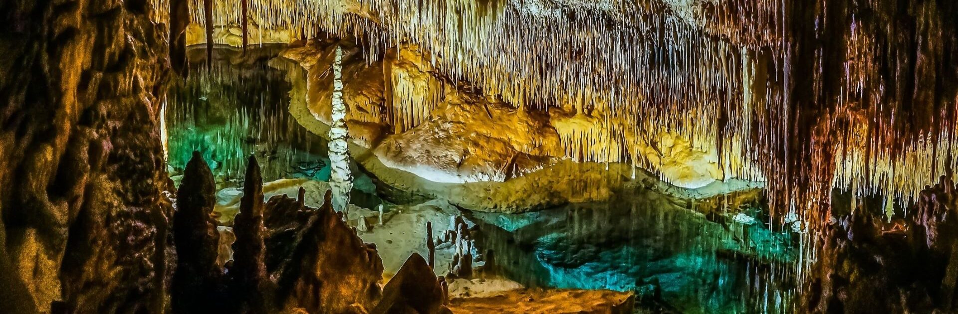 grotte-del-vento-tuscany