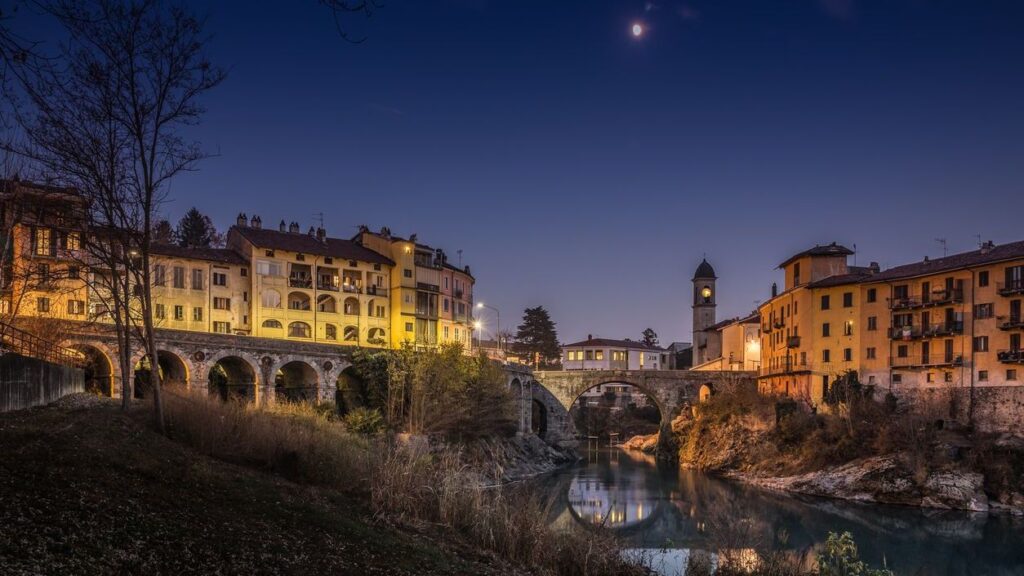 november tuscany night