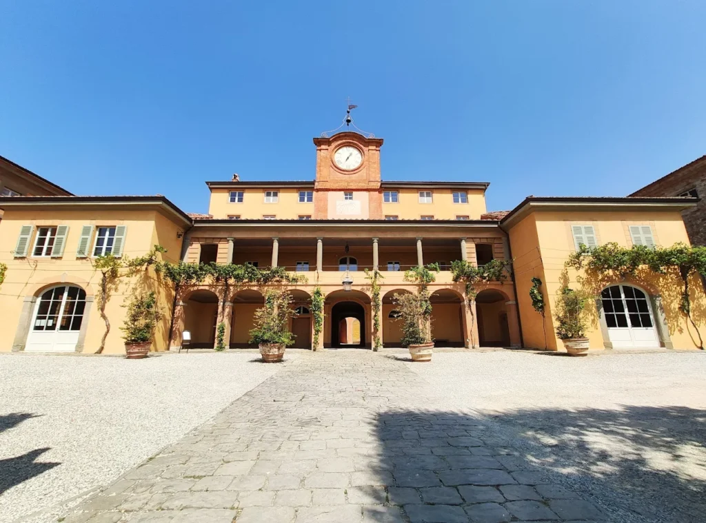 Palazzina dell'Orologio villa Reale di Marlia Lucca