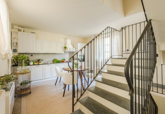 Apartment in Lucca - The Arnolfini Portrait Apartment Apartment in Lucca - The Arnolfini Portrait Apartment