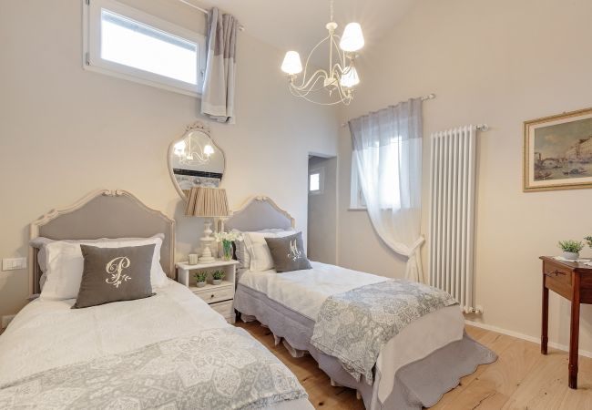 Apartment in Lucca - Casa Uccellini Apartment in Lucca - Casa Uccellini