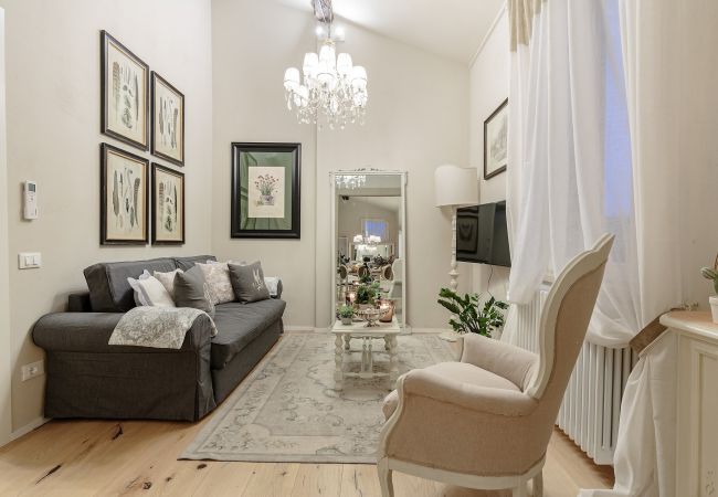 Apartment in Lucca - Casa Uccellini Apartment in Lucca - Casa Uccellini