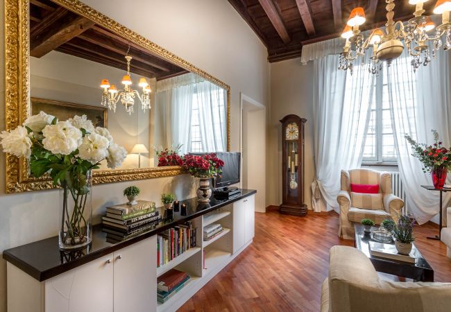 Apartment in Lucca - Casa Opera Apartment in Lucca - Casa Opera