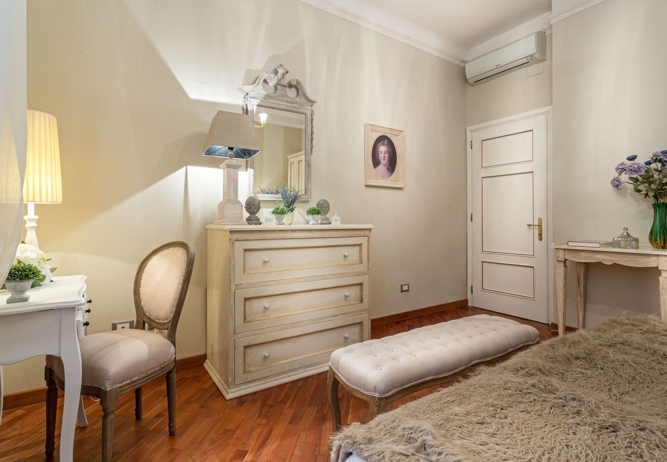 Apartment in Lucca - Casa Opera Apartment in Lucca - Casa Opera
