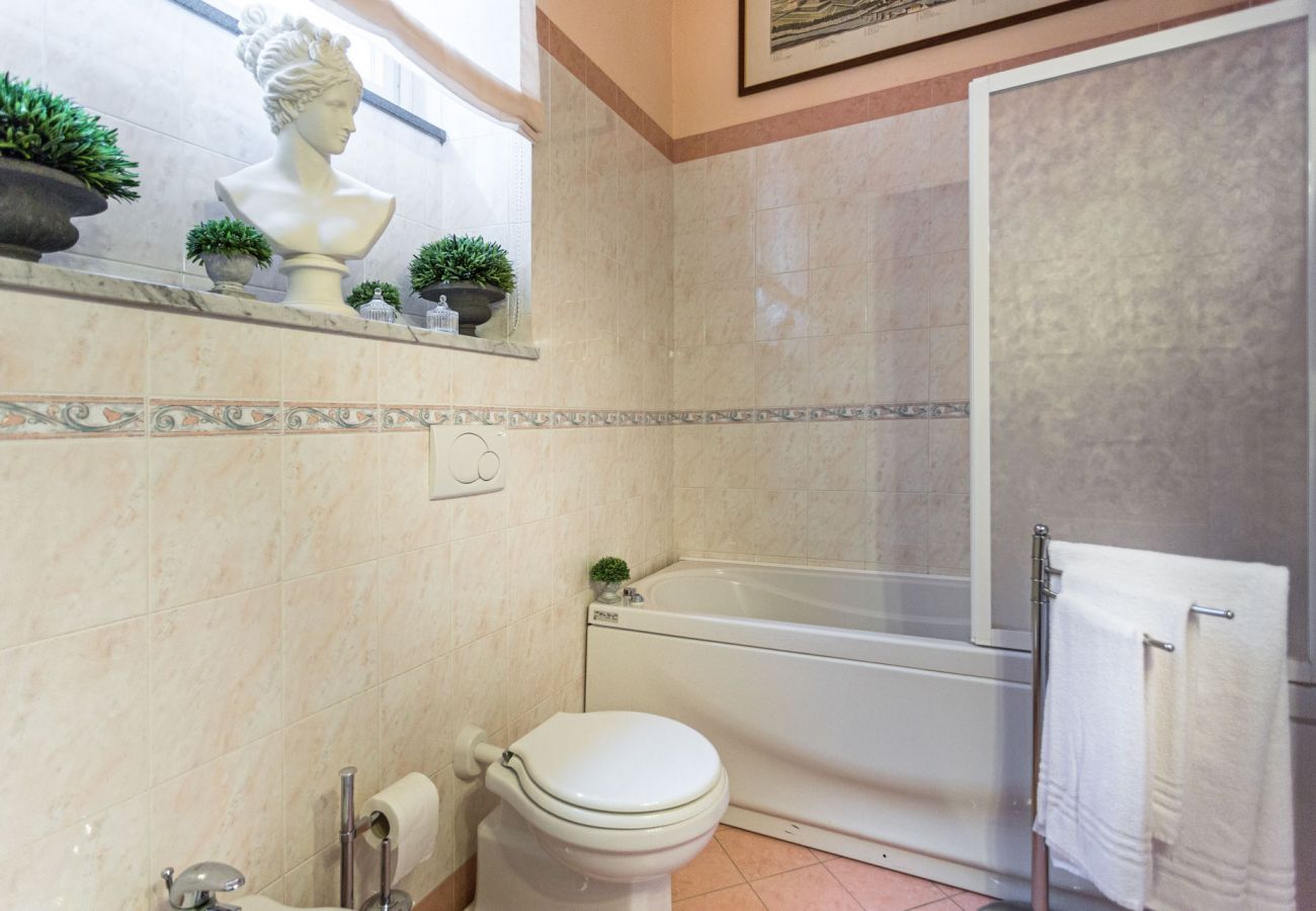 Apartment in Lucca - Casa Opera Apartment in Lucca - Casa Opera