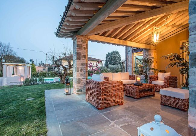 Villa in Orentano - Villa Otto Villa in Orentano - Villa Otto