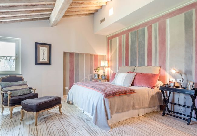 Villa in Orentano - Villa Otto Villa in Orentano - Villa Otto