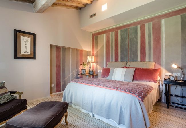 Villa in Orentano - Villa Otto Villa in Orentano - Villa Otto