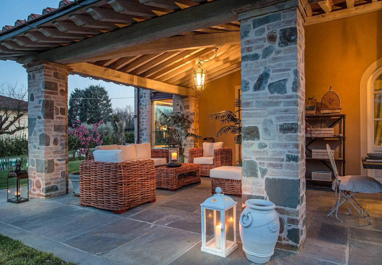 Villa in Orentano - Villa Otto Villa in Orentano - Villa Otto