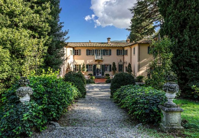 Villa in Lucca - Villa Rosita Villa in Lucca - Villa Rosita