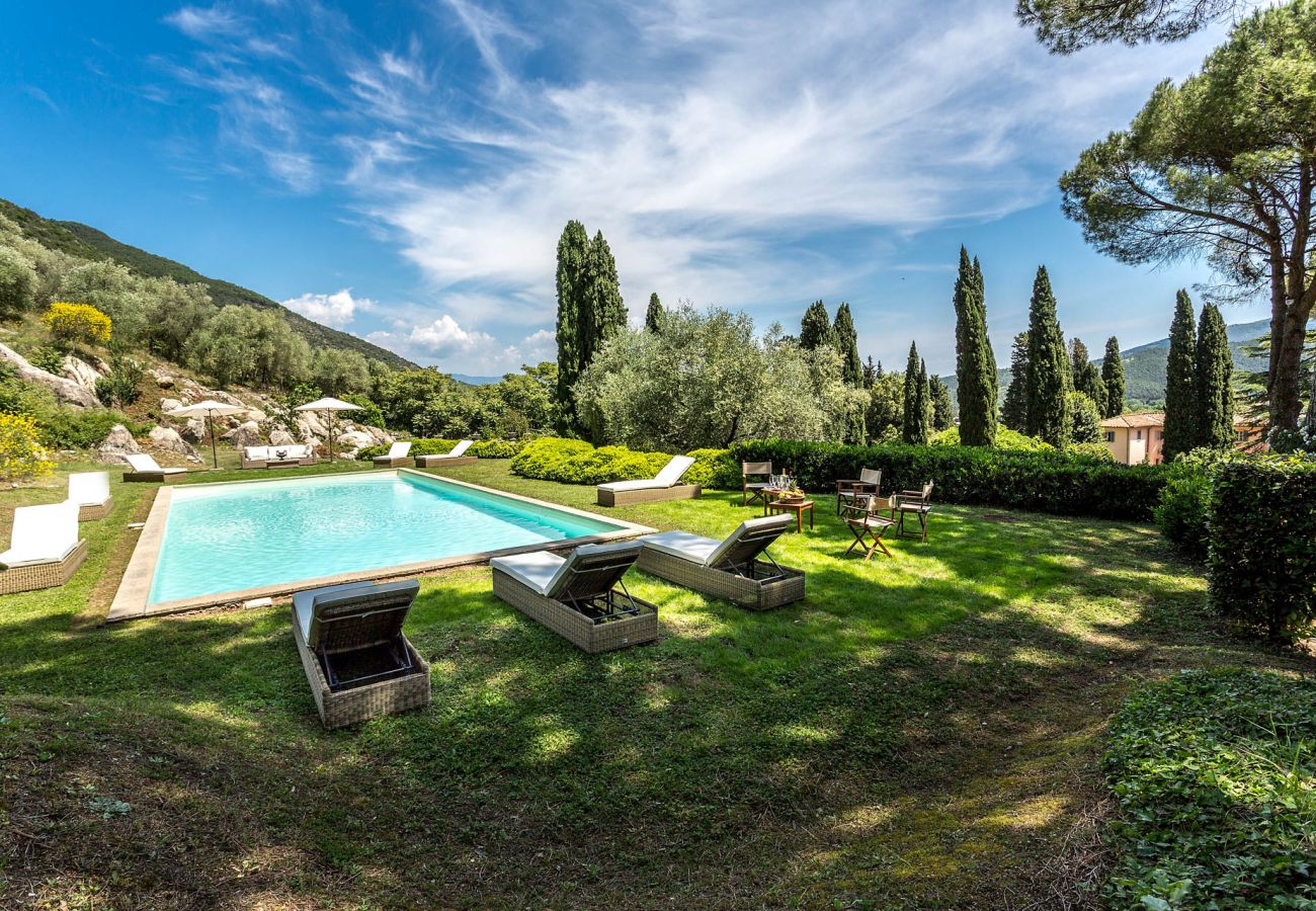 Villa in Lucca - Villa Rosita Villa in Lucca - Villa Rosita