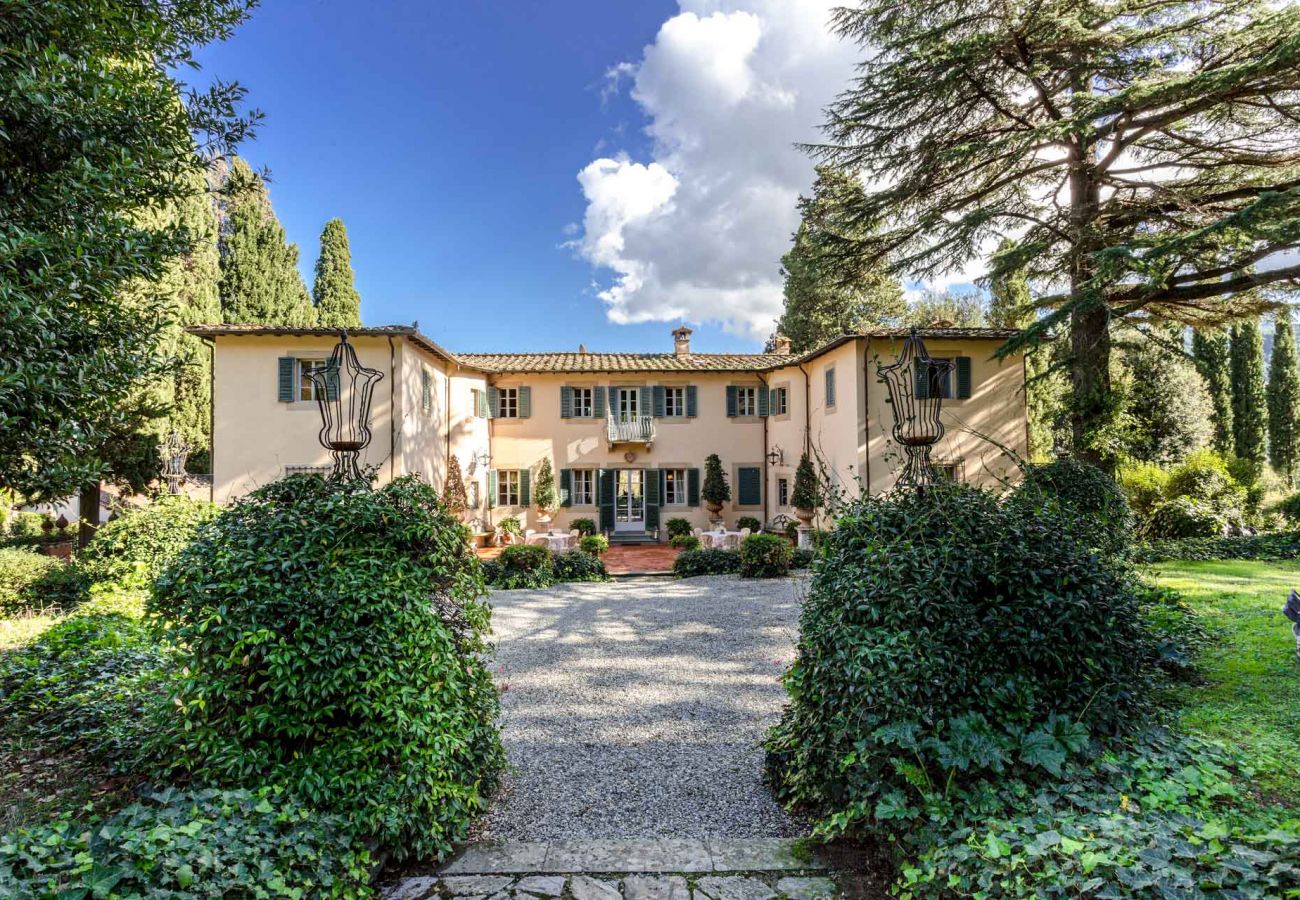 Villa in Lucca - Villa Rosita Villa in Lucca - Villa Rosita