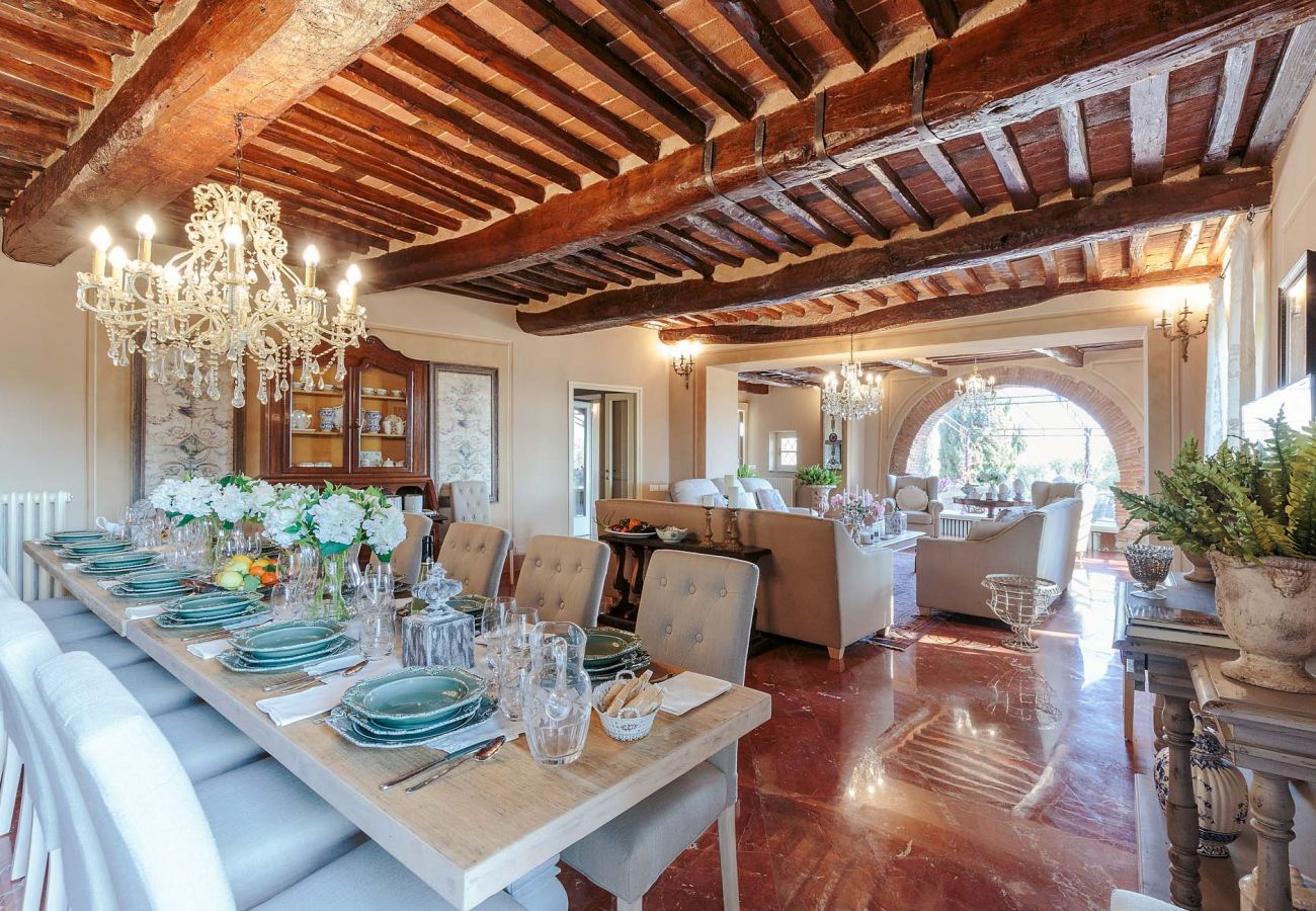 Villa in Maggiano - Villa Medea Villa in Maggiano - Villa Medea