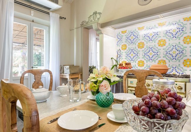 Villa in Pescia - Cottage Nanni Villa in Pescia - Cottage Nanni