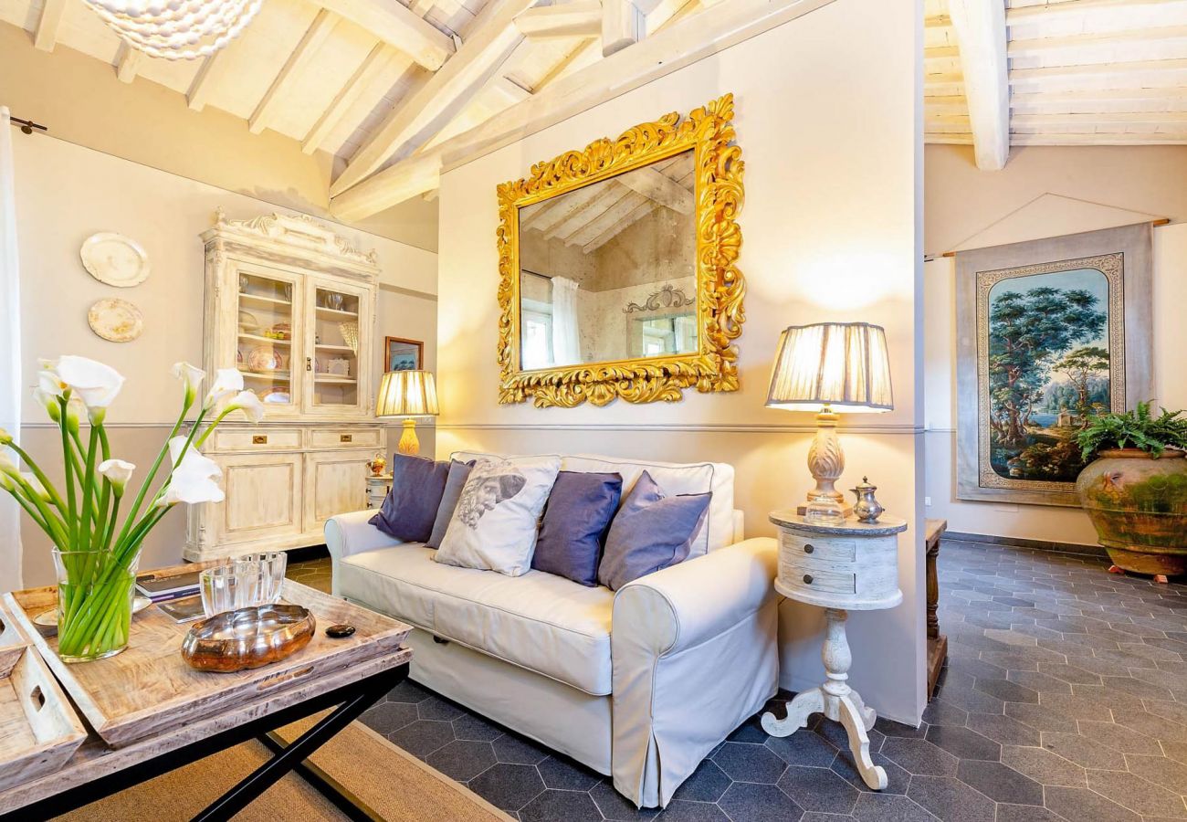 Villa in Pescia - Cottage Nanni Villa in Pescia - Cottage Nanni