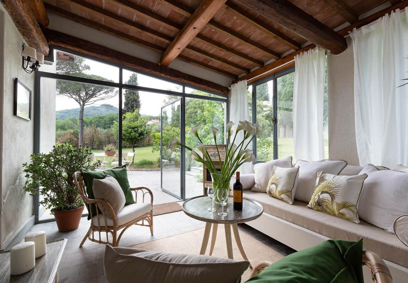 Villa in Pescia - Cottage Nanni Villa in Pescia - Cottage Nanni