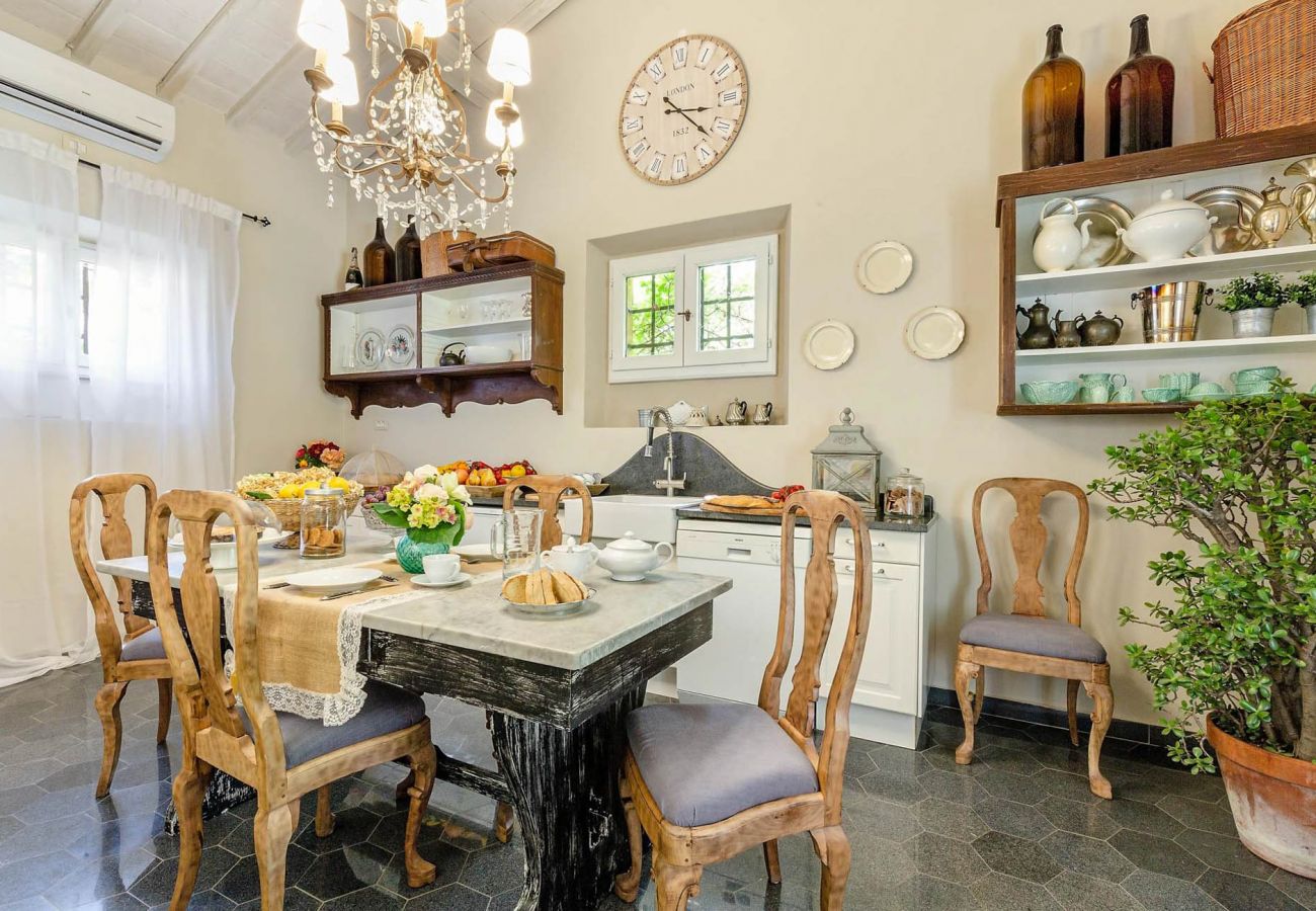 Villa in Pescia - Cottage Nanni Villa in Pescia - Cottage Nanni