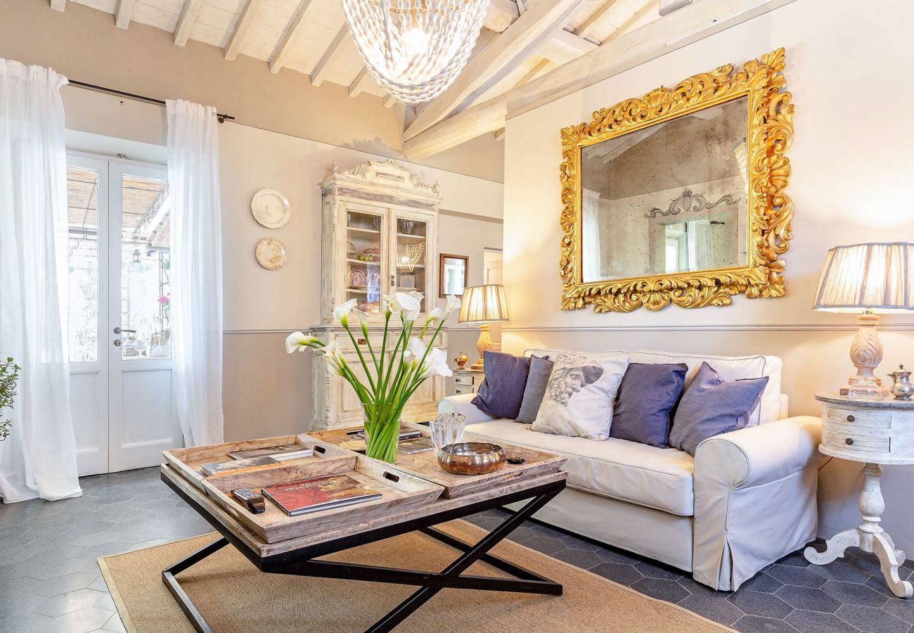 Villa in Pescia - Cottage Nanni Villa in Pescia - Cottage Nanni