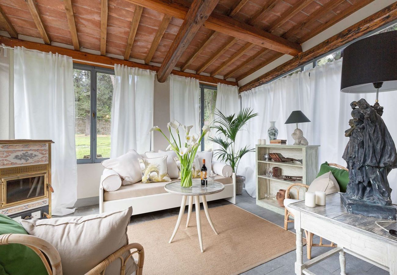 Villa in Pescia - Cottage Nanni Villa in Pescia - Cottage Nanni