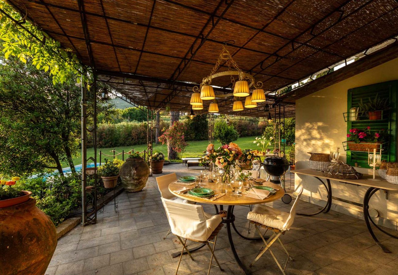 Villa in Pescia - Cottage Nanni Villa in Pescia - Cottage Nanni