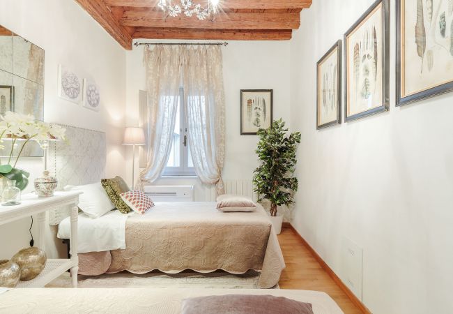 Apartment in Lucca - Casa Arias Apartment in Lucca - Casa Arias