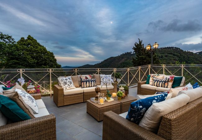 Villa in Camaiore - Casolare Dei Colli Villa in Camaiore - Casolare Dei Colli
