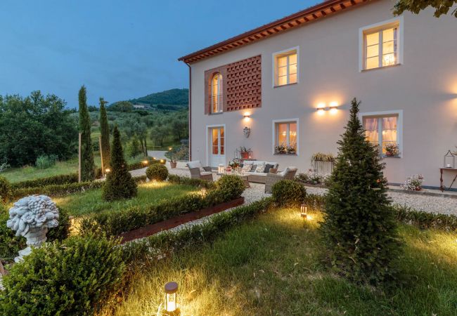 Villa in Lucca - Villa Regina Villa in Lucca - Villa Regina