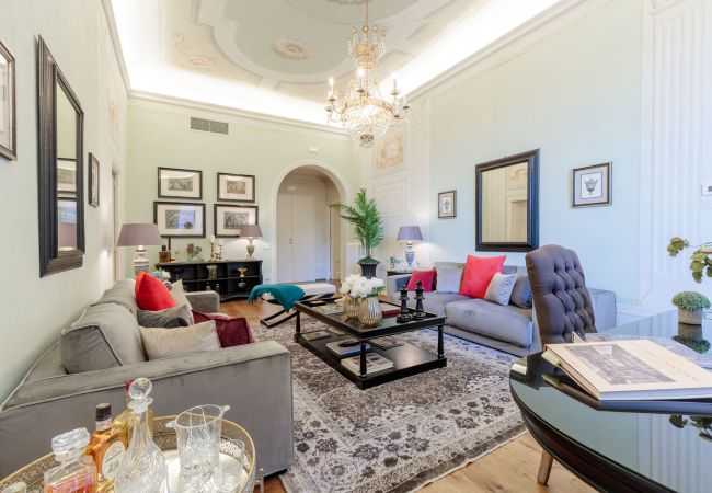 Apartment in Lucca - The Medieval Penthouse | 5 Bedrooms Apartment in Lucca - The Medieval Penthouse | 5 Bedrooms