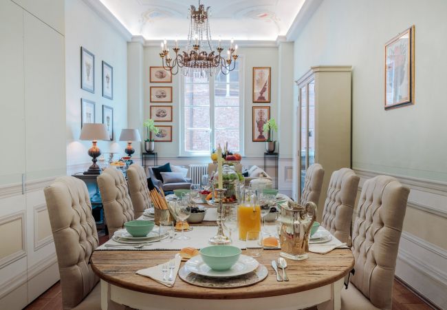 Apartment in Lucca - The Medieval Penthouse | 5 Bedrooms Apartment in Lucca - The Medieval Penthouse | 5 Bedrooms