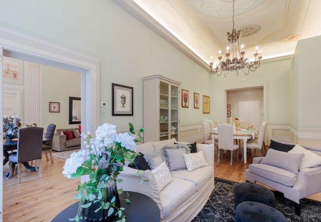 Apartment in Lucca - The Medieval Penthouse | 5 Bedrooms Apartment in Lucca - The Medieval Penthouse | 5 Bedrooms