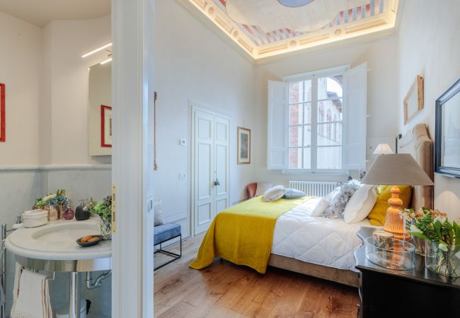 Apartment in Lucca - The Medieval Penthouse | 5 Bedrooms Apartment in Lucca - The Medieval Penthouse | 5 Bedrooms