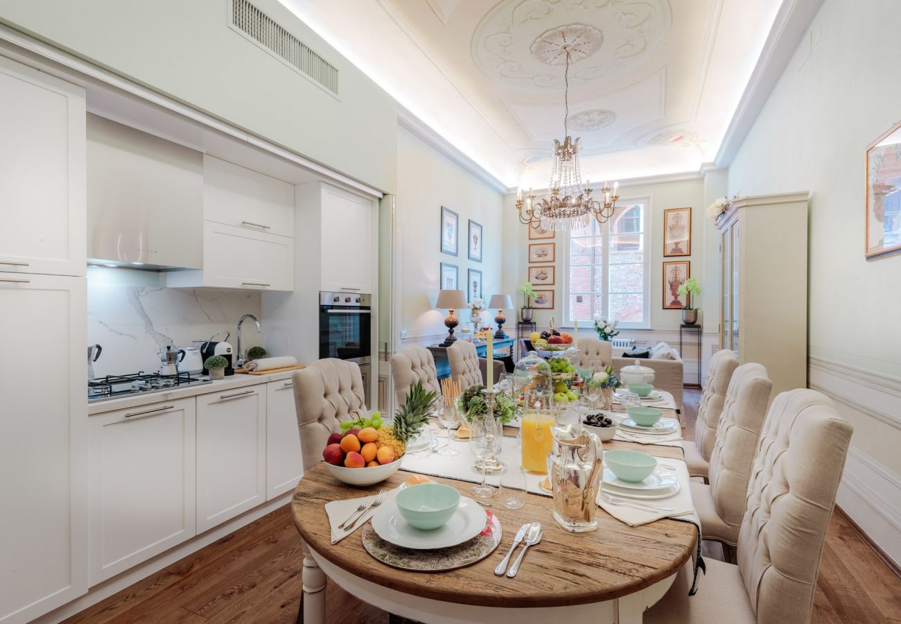 Apartment in Lucca - The Medieval Penthouse | 5 Bedrooms Apartment in Lucca - The Medieval Penthouse | 5 Bedrooms