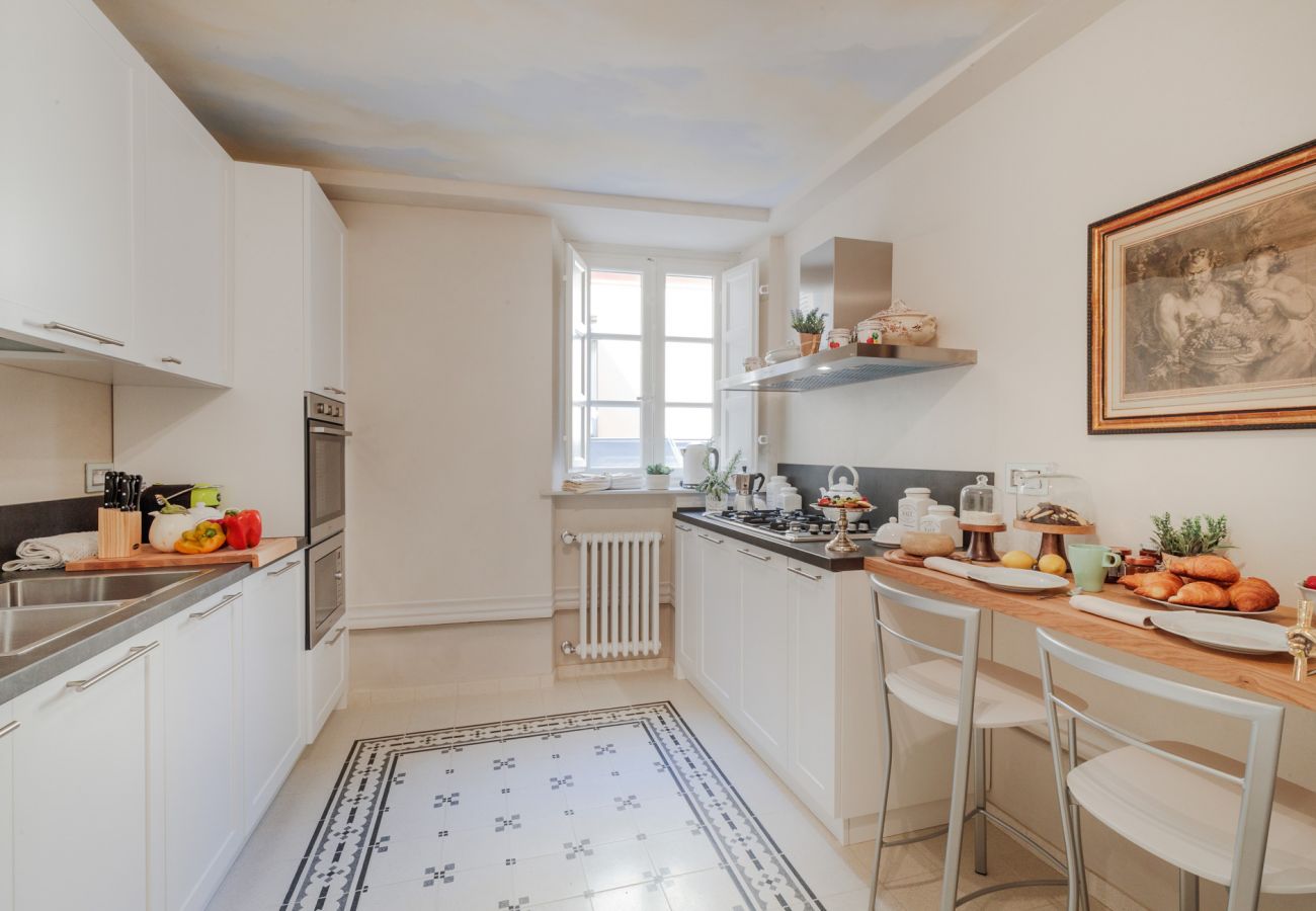 Apartment in Lucca - The Medieval Penthouse | 5 Bedrooms Apartment in Lucca - The Medieval Penthouse | 5 Bedrooms