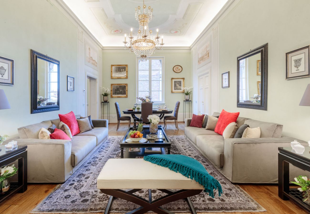 Apartment in Lucca - The Medieval Penthouse | 5 Bedrooms Apartment in Lucca - The Medieval Penthouse | 5 Bedrooms