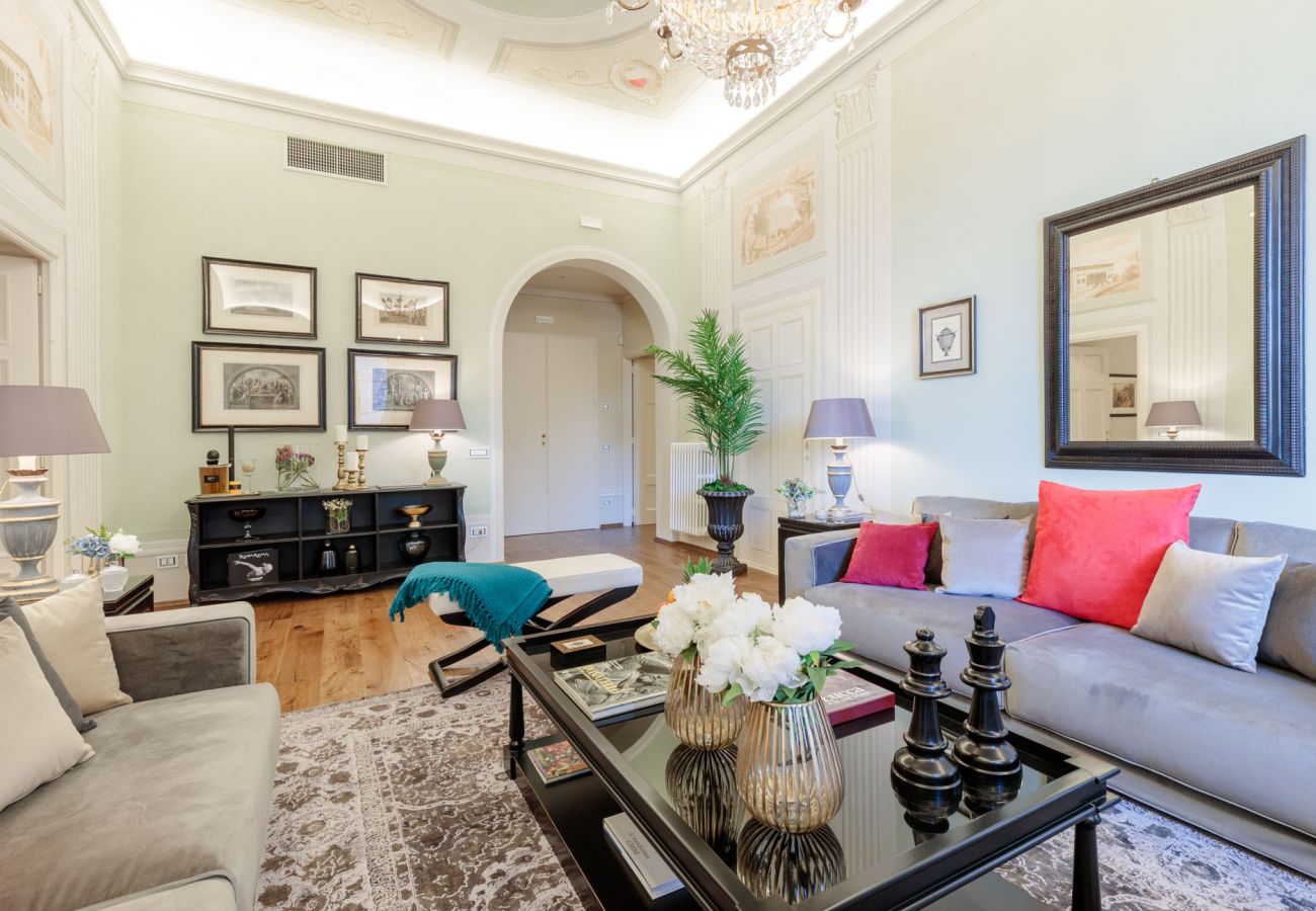 Apartment in Lucca - The Medieval Penthouse | 5 Bedrooms Apartment in Lucca - The Medieval Penthouse | 5 Bedrooms