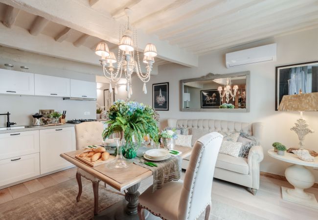 Apartment in Lucca - Casa Blanc Apartment in Lucca - Casa Blanc