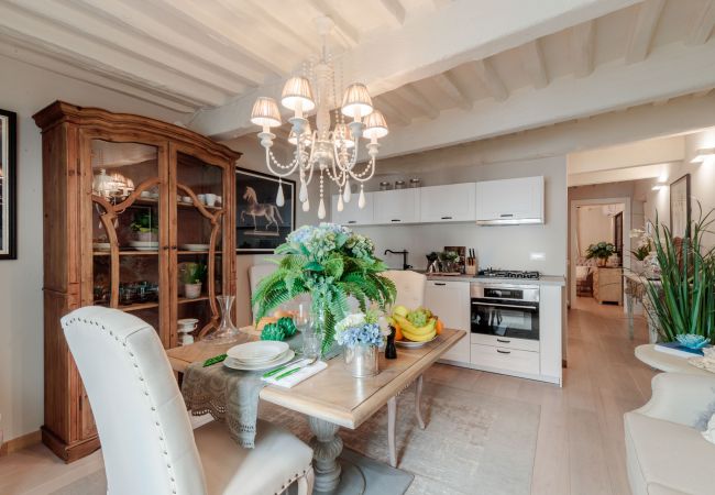 Apartment in Lucca - Casa Blanc Apartment in Lucca - Casa Blanc