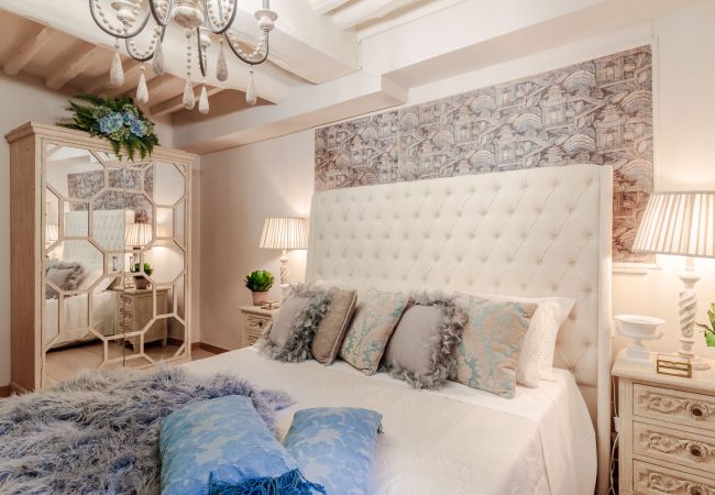 Apartment in Lucca - Casa Blanc Apartment in Lucca - Casa Blanc