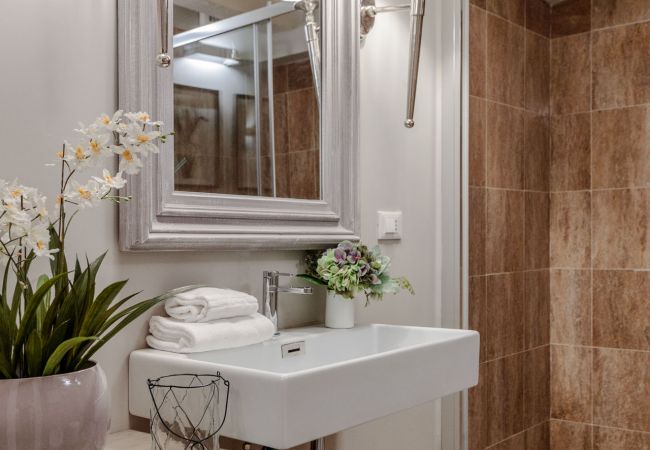 Apartment in Lucca - Casa Blanc Apartment in Lucca - Casa Blanc