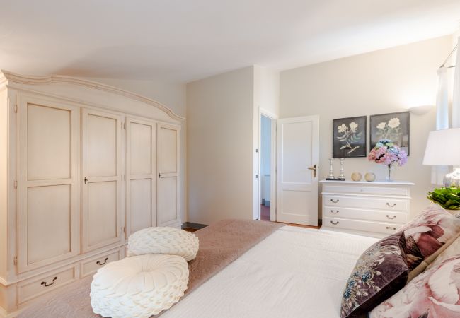 Villa in Capannori - Fattoria Camigliano Wine Estate Villa in Capannori - Fattoria Camigliano Wine Estate