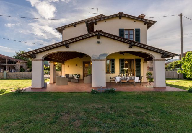 Villa in Lucca - Nonna Bianca Farmhouse