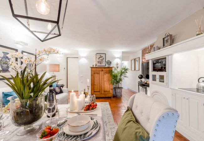 Apartment in Lucca - Casa Colosseum Apartment in Lucca - Casa Colosseum