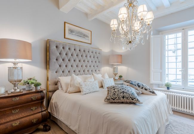 Apartment in Lucca - Casa Vanny, an Apartment with Private Garden Apartment in Lucca - Casa Vanny, an Apartment with Private Garden