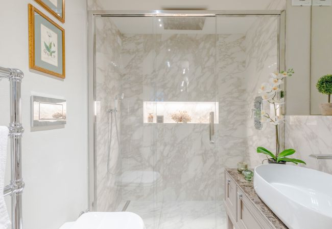 Apartment in Lucca - Casa Vanny, an Apartment with Private Garden Apartment in Lucca - Casa Vanny, an Apartment with Private Garden