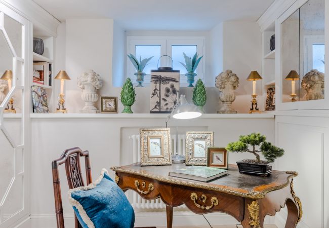 Apartment in Lucca - Casa Vanny, an Apartment with Private Garden Apartment in Lucca - Casa Vanny, an Apartment with Private Garden