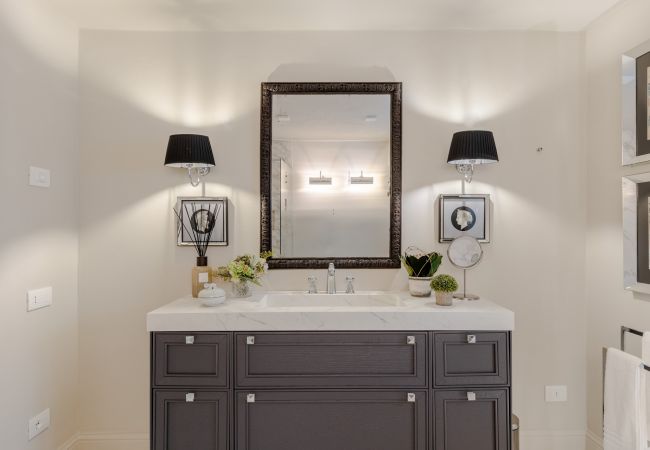 Apartment in Lucca - Casa Vanny, an Apartment with Private Garden Apartment in Lucca - Casa Vanny, an Apartment with Private Garden