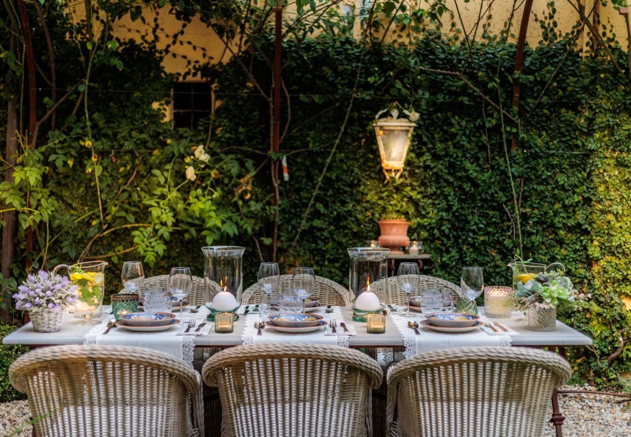 Apartment in Lucca - Casa Vanny, an Apartment with Private Garden Apartment in Lucca - Casa Vanny, an Apartment with Private Garden