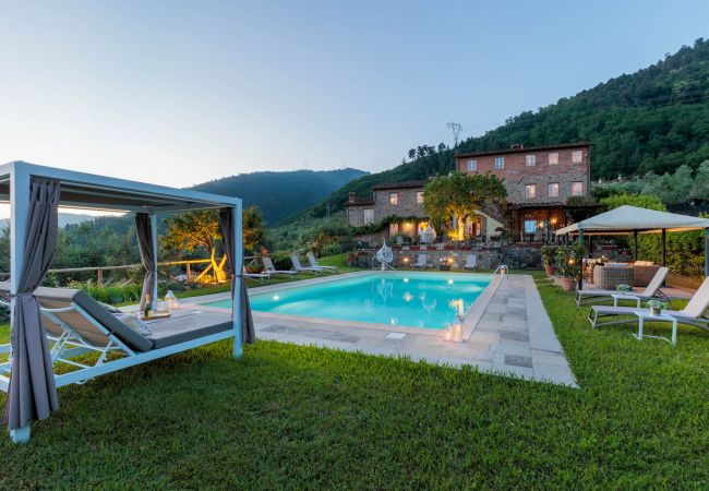 Villa in Lucca - Tuscan Fizz Villa, a Vineyards Retreat Villa in Lucca - Tuscan Fizz Villa, a Vineyards Retreat