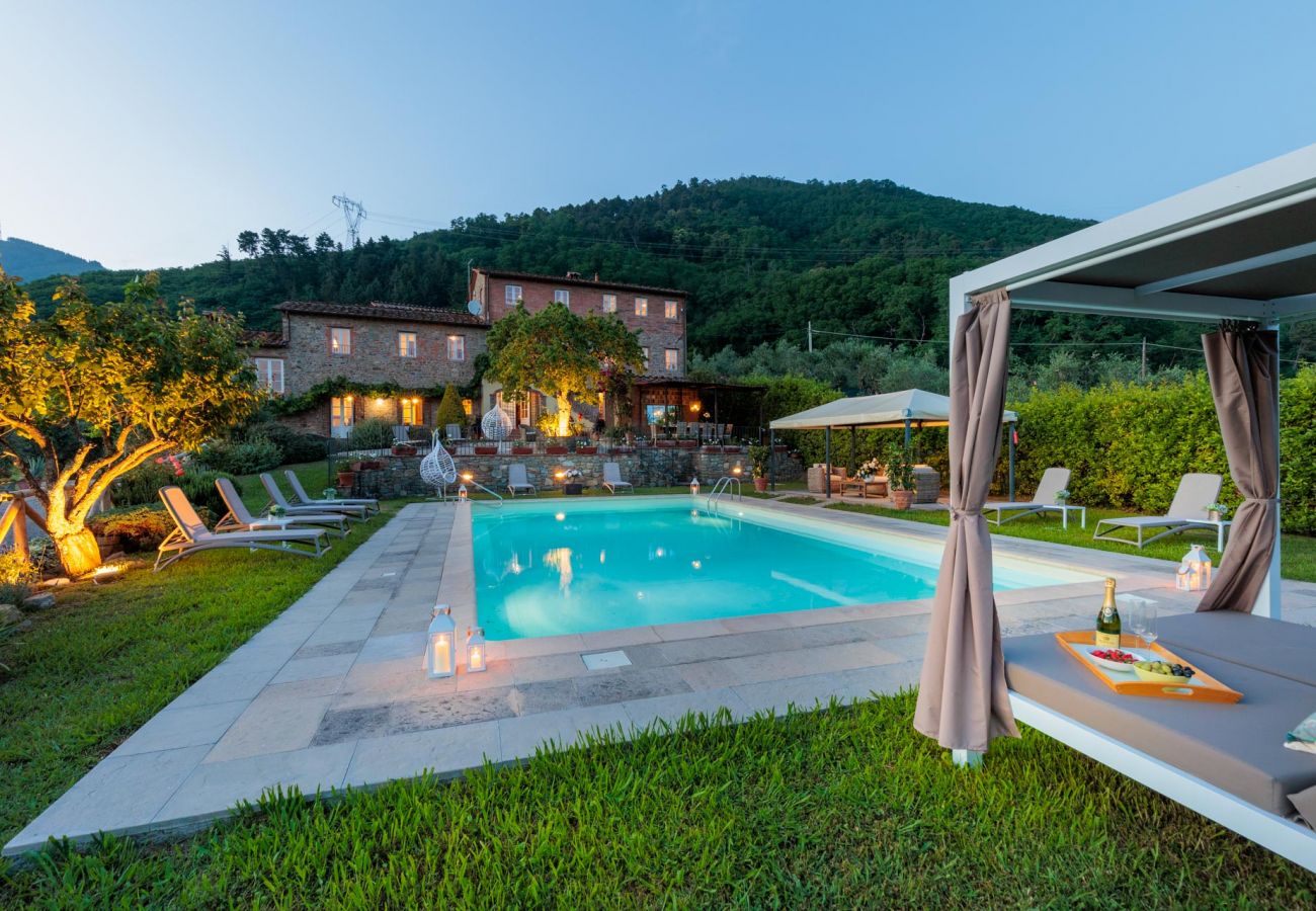 Villa in Lucca - Tuscan Fizz Villa, a Vineyards Retreat Villa in Lucca - Tuscan Fizz Villa, a Vineyards Retreat