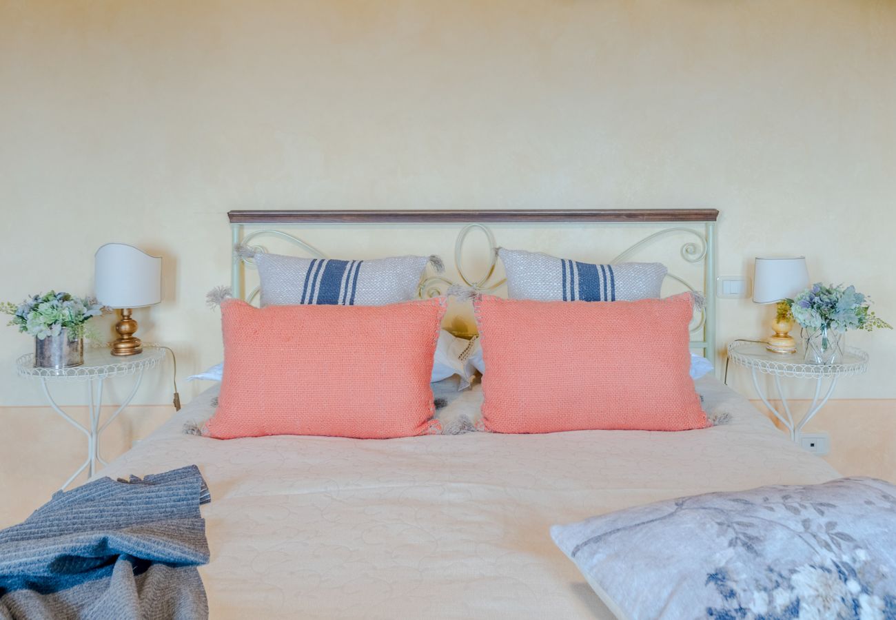 Villa in Lucca - Tuscan Fizz Villa, a Vineyards Retreat Villa in Lucca - Tuscan Fizz Villa, a Vineyards Retreat